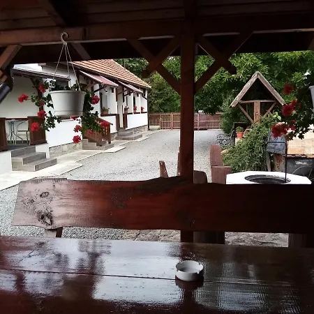 Pensionat Kazsimer Vendeghaz 3*