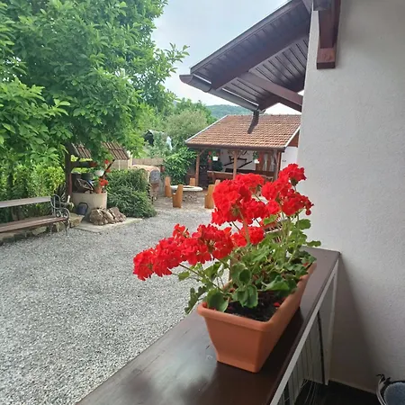 Kazsimer Vendeghaz בית הארחה Erdohorvati