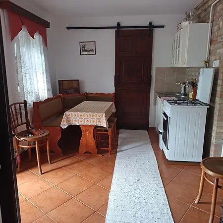 Pensionat Kazsimer Vendeghaz 3*