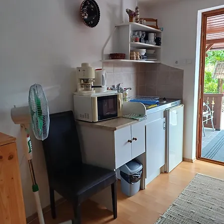 Kazsimer Vendeghaz בית הארחה Erdohorvati