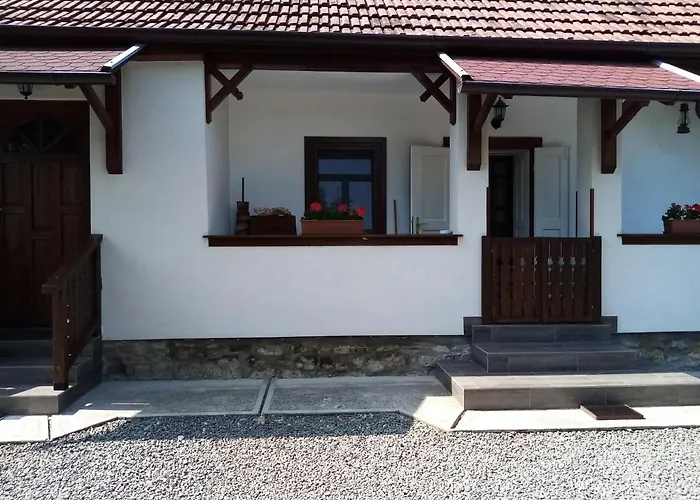 Kazsimer Vendeghaz Penzion 3*