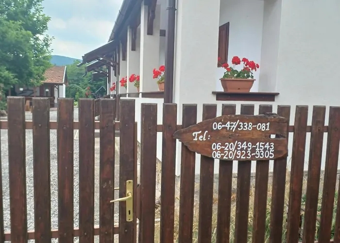 Kazsimer Vendeghaz Pensión Erdohorvati